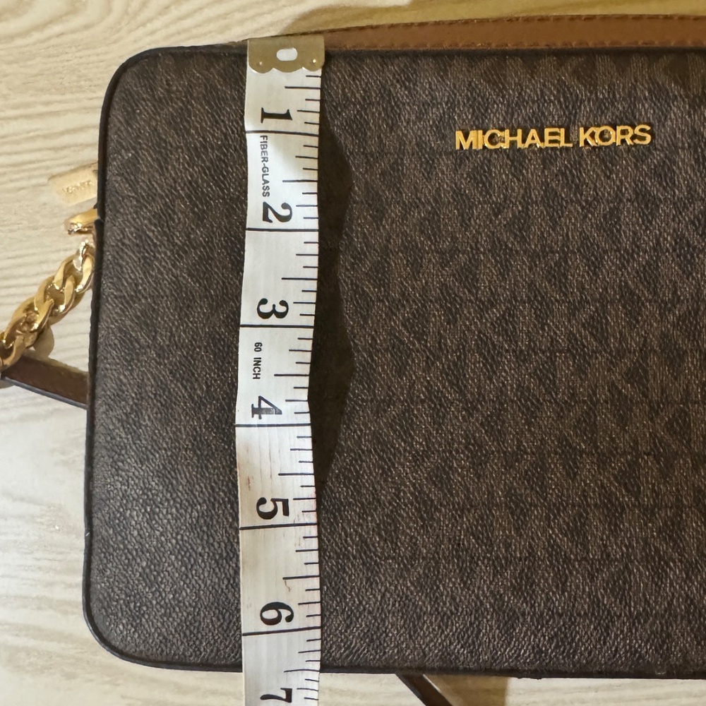 Michael Kors Jet Set Large Printed Logo Crossbody Bag Brown - Picture 3 of 9